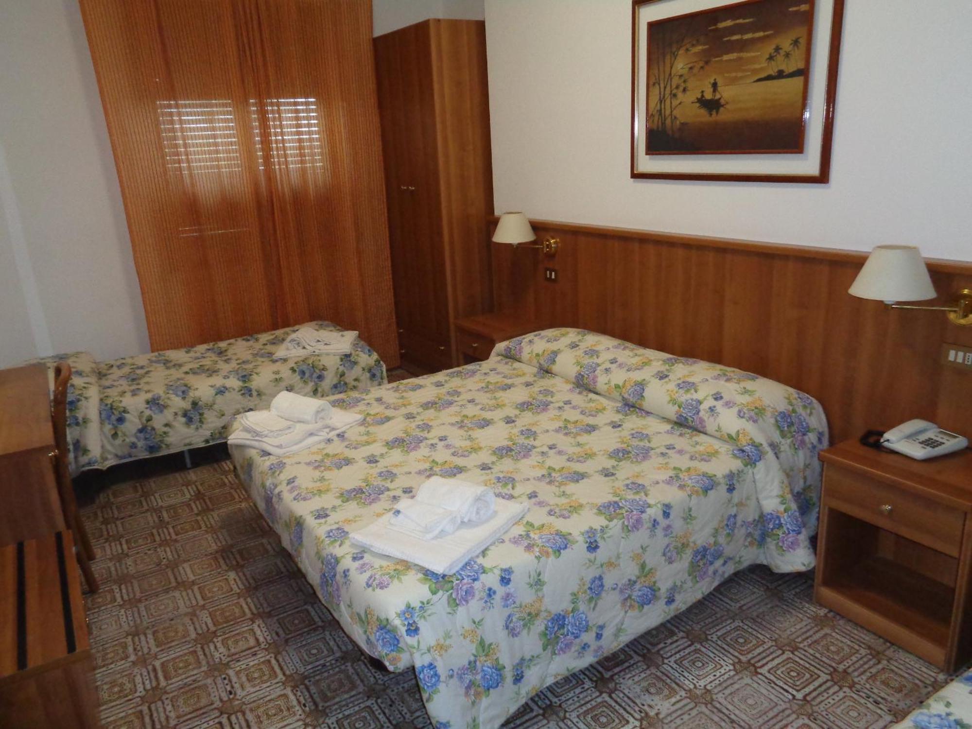 Hotel Rosati Chiusi Exterior photo