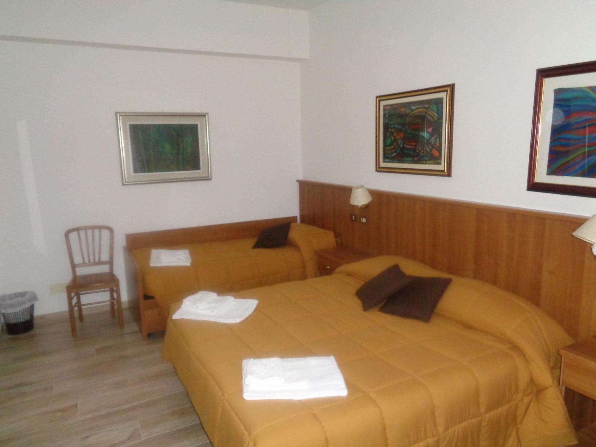 Hotel Rosati Chiusi Exterior photo